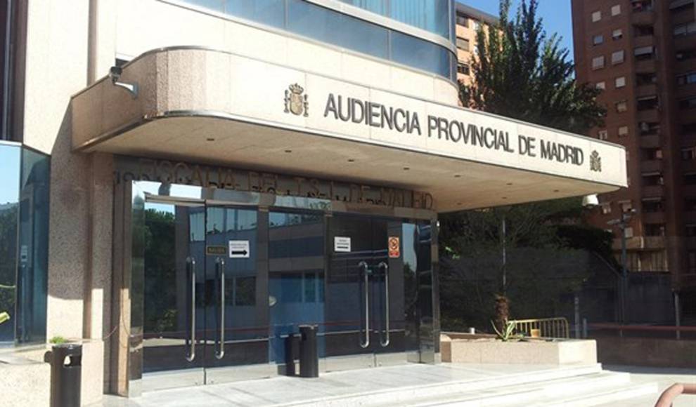 La Audiencia de Madrid juzga este martes a un hombre que ofertaba trabajo “ficticio” a mujeres por sexo: piden 130 … – Gacetin Madrid