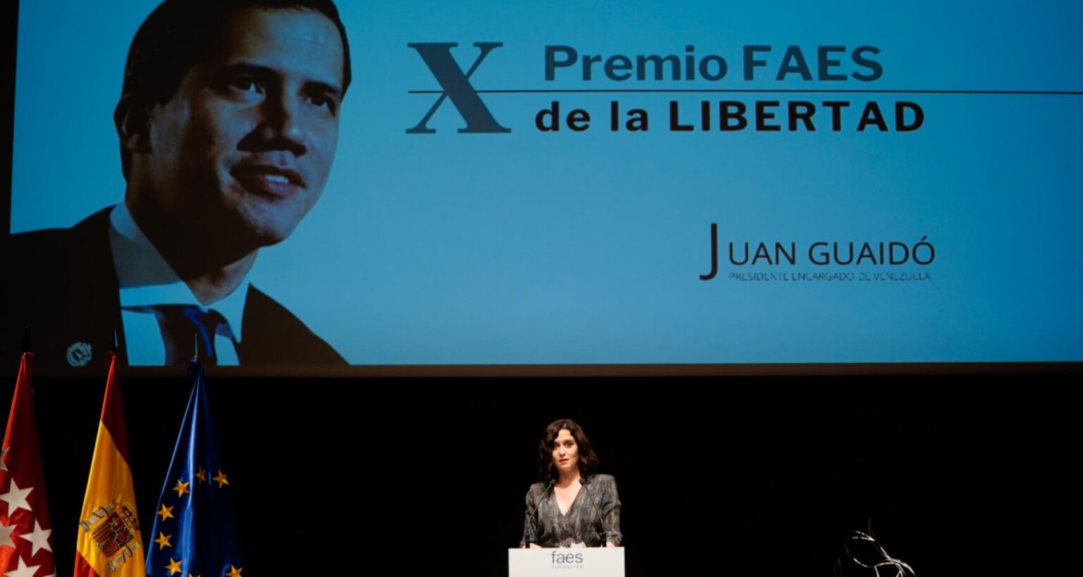 Ayuso anima a Juan Guaidó a 